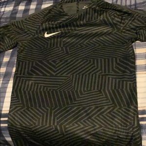 Nike Black/Grey Dri-Fit Pattern T-Shirt Tee